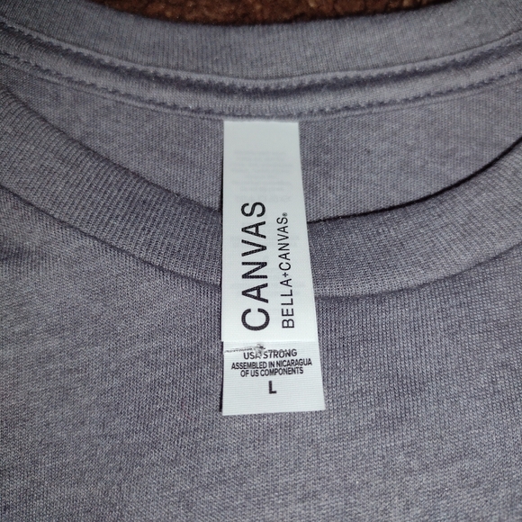 "Love Fall" shirt in a gray color and multiple sizes - Picture 2 of 3